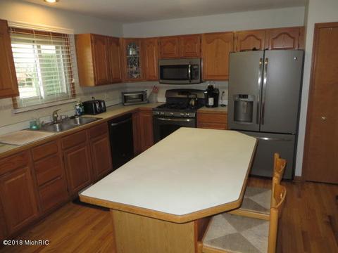 53344 Freda Dr, Macomb, MI 48042 photo 21