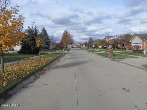 53344 Freda Dr, Macomb, MI 48042 photo 15