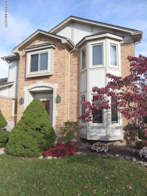53344 Freda Dr, Macomb, MI 48042 photo 6