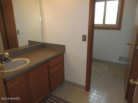 53344 Freda Dr, Macomb, MI 48042 photo 42