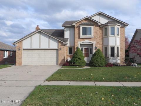 53344 Freda Dr, Macomb, MI 48042 photo 3