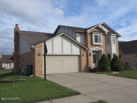 53344 Freda Dr, Macomb, MI 48042 photo 4
