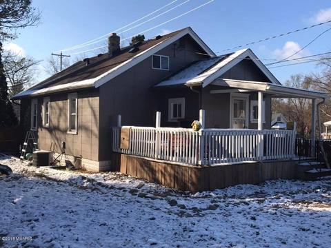 900 Gerald Ave, Jackson, MI 49203 photo 4