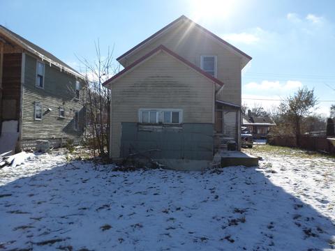 808 River St, Three Rivers, MI 49093 photo 6