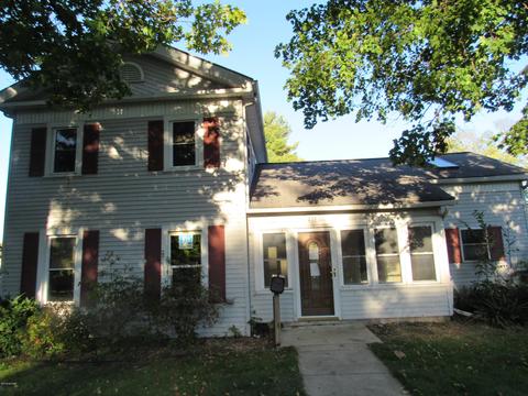 225 Mill St, Constantine, MI 49042 photo 1