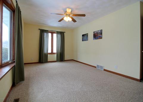 71 Peter Pan Ln, Marshall, MI 49068 photo 13