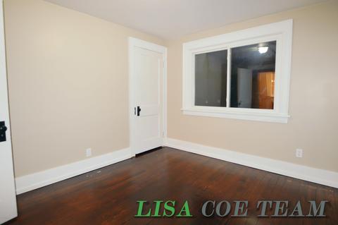 209 E Lytle St, Ionia, MI 48846 photo 10