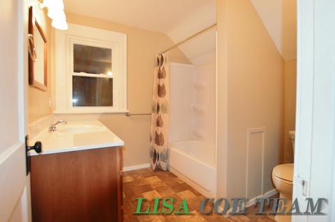 209 E Lytle St, Ionia, MI 48846 photo 8