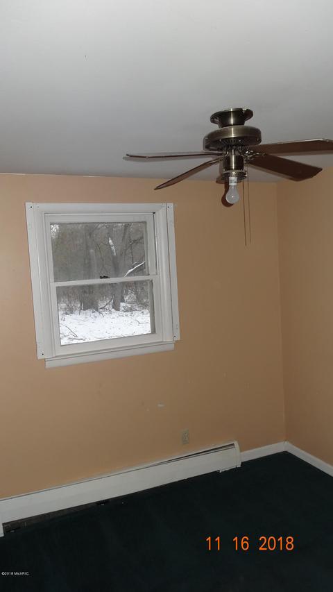 5104 Geiger Ct, Belding, MI 48809 photo 18
