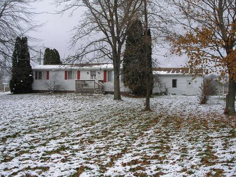 17130 Featherstone Rd, Constantine, MI 49042 photo 1