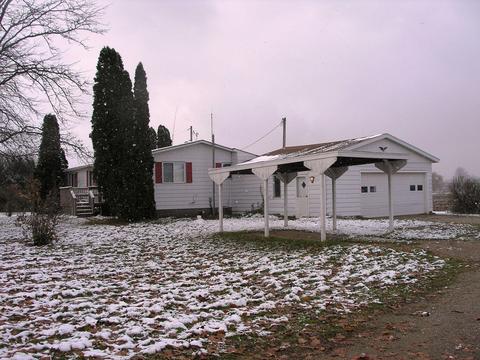 17130 Featherstone Rd, Constantine, MI 49042 photo 2