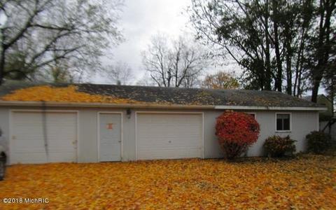 712 West St, Three Rivers, MI 49093 photo 9