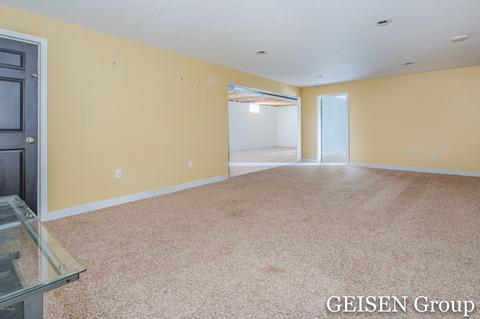 5420 N Whites Bridge Rd, Belding, MI 48809 photo 14
