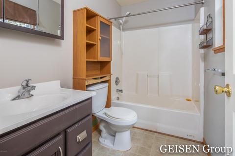 5420 N Whites Bridge Rd, Belding, MI 48809 photo 12