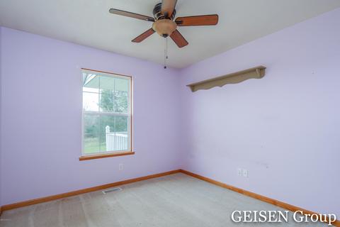 5420 N Whites Bridge Rd, Belding, MI 48809 photo 10
