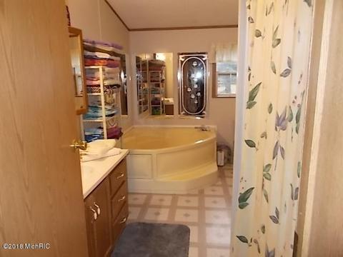 7005 E 88th St, Newaygo, MI 49337 photo 22