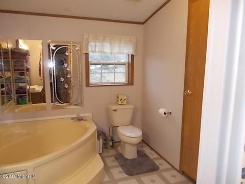 7005 E 88th St, Newaygo, MI 49337 photo 23