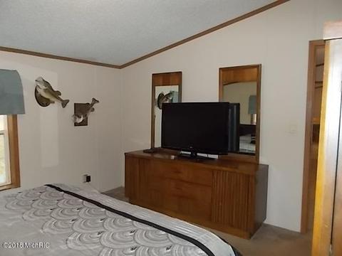 7005 E 88th St, Newaygo, MI 49337 photo 21