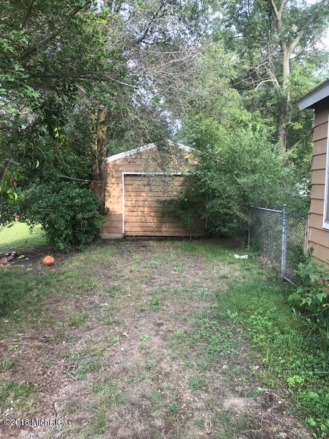 748 Root St, Belding, MI 48809 photo 10