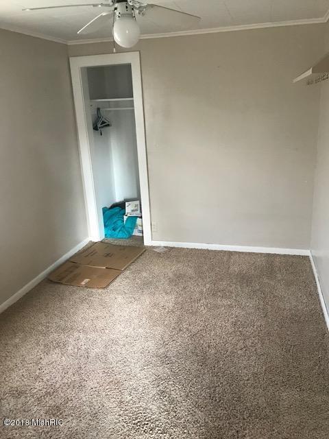 748 Root St, Belding, MI 48809 photo 9
