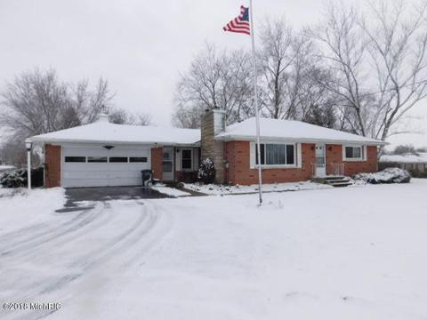 133 E Chicago Rd, Coldwater, MI 49036 photo 1