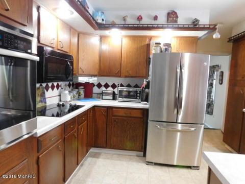 133 E Chicago Rd, Coldwater, MI 49036 photo 9