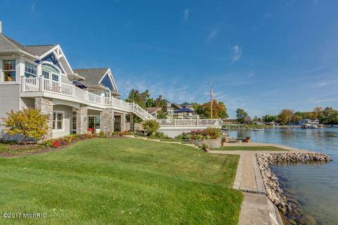 21418 Schultz Ct, Cassopolis, MI 49031 photo 1