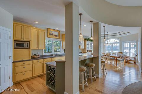 21418 Schultz Ct, Cassopolis, MI 49031 photo 10