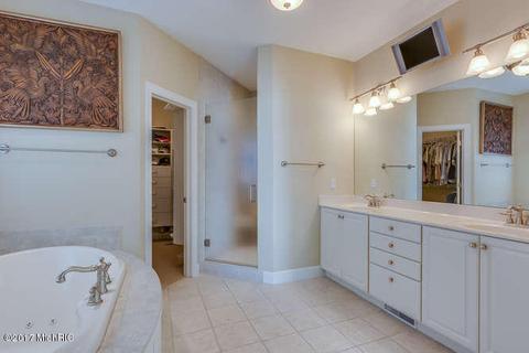 21418 Schultz Ct, Cassopolis, MI 49031 photo 13