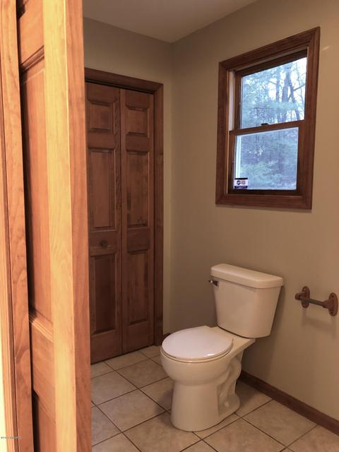 2576 E 82nd, Newaygo, MI 49337 photo 33