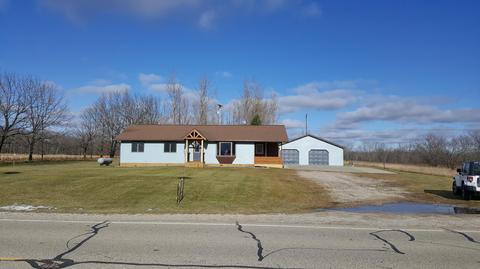9507 Stanton Rd, Crystal, MI 48818 photo 3