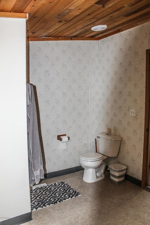 8900 Eckert Rd, Concord, MI 49237 photo 19
