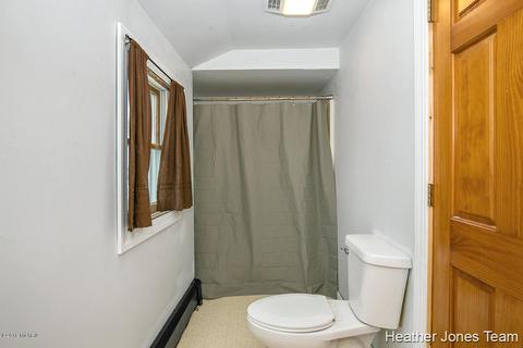 521 Root St, Belding, MI 48809 photo 10