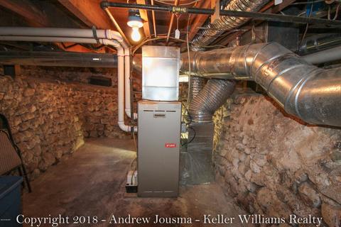 809 High St SE, Lowell, MI 49331 photo 16