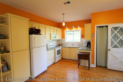 809 High St SE, Lowell, MI 49331 photo 6