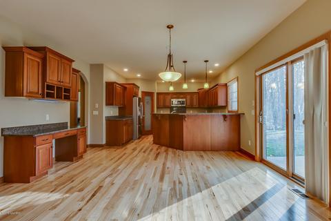 33109 Old Post Rd, Niles, MI 49120 photo 8
