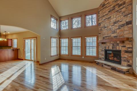 33109 Old Post Rd, Niles, MI 49120 photo 6
