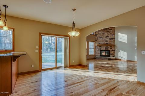 33109 Old Post Rd, Niles, MI 49120 photo 12