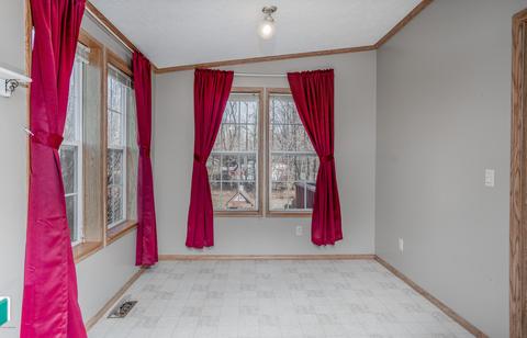 1096 5th St, Plainwell, MI 49080 photo 7