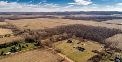 1096 5th St, Plainwell, MI 49080 photo 28