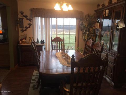16235 Division Dr, Marshall, MI 49068 photo 9