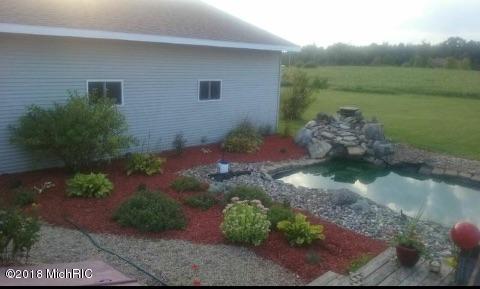 16235 Division Dr, Marshall, MI 49068 photo 3