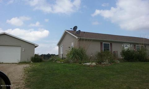16235 Division Dr, Marshall, MI 49068 photo 2