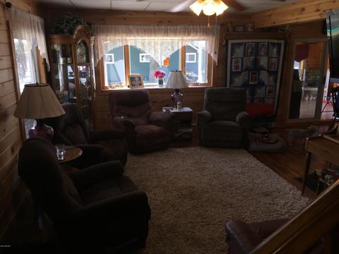409 E Main St, Marion, MI 49665 photo 3