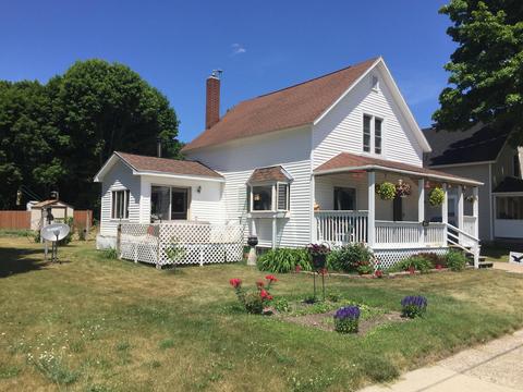 409 E Main St, Marion, MI 49665 photo 21