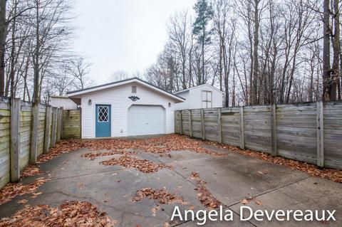 4011 E Shore Dr, Stanton, MI 48888 photo 20