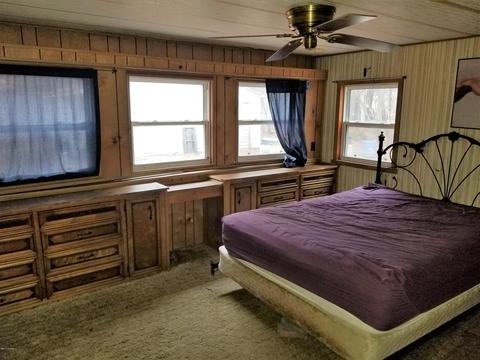 3478 S Highland St, White Cloud, MI 49349 photo 6