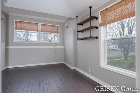 419 W Center St, Belding, MI 48809 photo 16