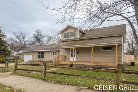 419 W Center St, Belding, MI 48809 photo 1