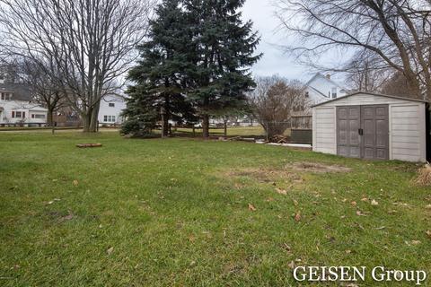 419 W Center St, Belding, MI 48809 photo 19